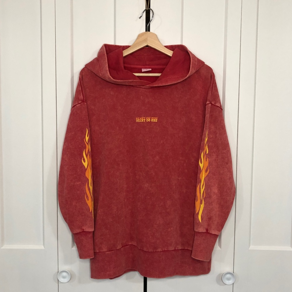 Nena x Pasadena 100% cotton unisex red acid wash hoodie with flames / M-XS, W-M